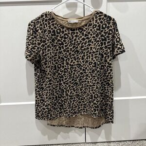 Zara Leopard Print T-Shirt Womens Medium Tan Black Animal Print Short Sleeve Top